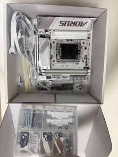 （分類：）位於 。 由 sell3r1 提交（商品編號 1452861963，圖片 1）。簡介： 。