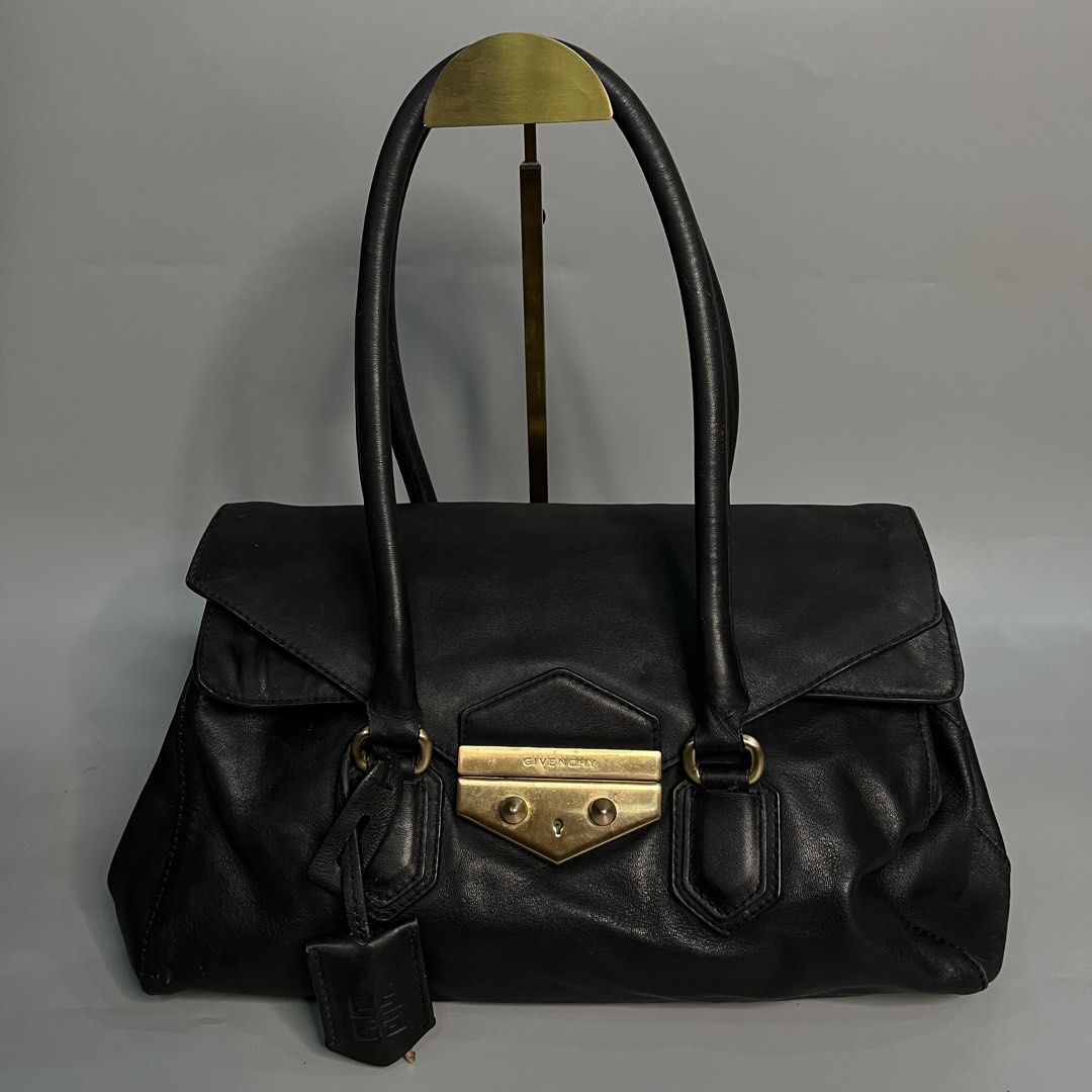 Givenchy vintage (Category: Luxury Bags & Wallets) located in Cagayan de Oro. Submitted by bj.garments (Listing ID 1456153848, Image 1). Description: Fix price Please see attached photos.