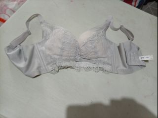 (Category: ) located in . Submitted by morelovingheart (Listing ID 1456192184, Image 1). Description: .