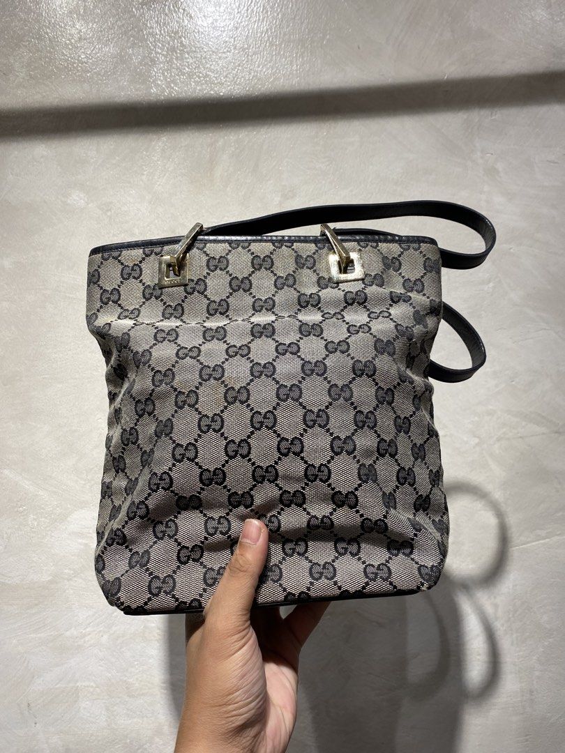 Gucci GG Canvas Mini Tote Bag (Category: Luxury Bags & Wallets) located in Quezon City. Submitted by rebirthalley (Listing ID 1456091559, Image 2). Description: Verygood Condition Authentic Gucci Signs of use.