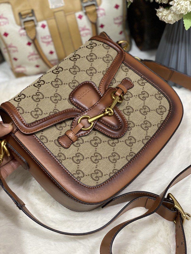 Gucci Sling (Category: Luxury Bags & Wallets) located in Davao. Submitted by jaysonthego (Listing ID 1456075834, Image 2). Description: Gucci Sling Super Gandara 😍😘👜💼 New arrival 😱 Just Pm me 😍 MOP: Gcash / Palawan / BDO / ML / etc... We ship Nationwide JRS / LBC / J&T / FedEx / EMS.