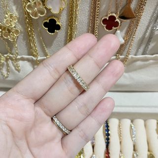 (Category: ) located in . Submitted by curatedbykhy (Listing ID 1456157765, Image 1). Description: .
