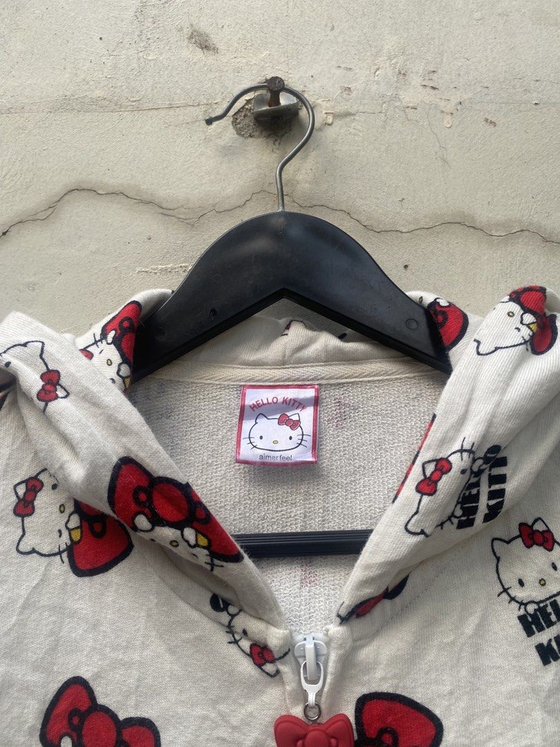 Hello kitty aop hoodie (Category: Hoodies) located in Iligan City. Submitted by trickorthrift1 (Listing ID 1456169960, Image 2). Description: Hello kitty aop jacket Issue last 3pic Dm for more details.