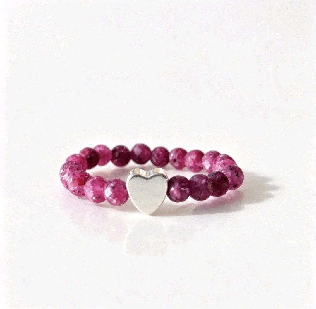 High Quality Nature stone Ruby Beaded Ring (Category: Rings) located in Quezon City. Submitted by ana-chan (Listing ID 1456058231, Image 1). Description: Ruby beaded stretchy ring with a silver heart charm. Easy to wear, adds color to any outfit. Great gift!.