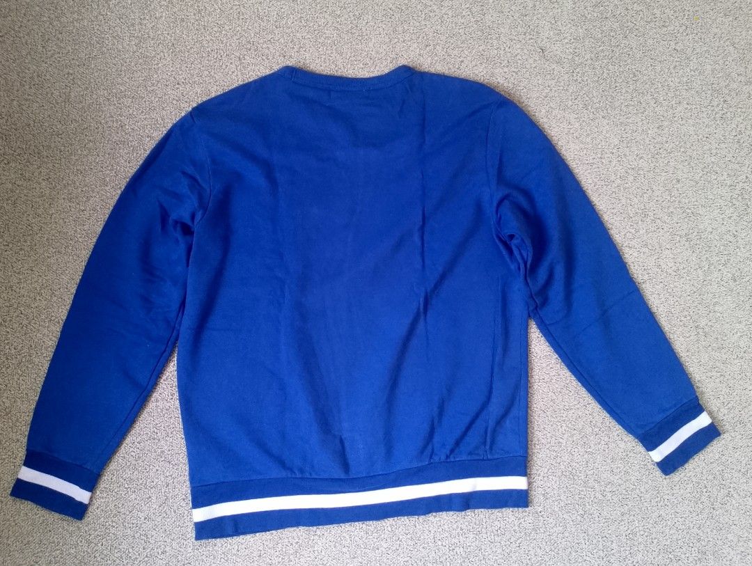 H&M L. O. G. G. Crew neck Sweatshirt (Category: Coats, Jackets and Outerwear) located in Cabadbaran. Submitted by ztsfinds (Listing ID 1456092810, Image 2). Description: H&M L.O.G.G. (Label of Graded Goods) crewneck sweatshirt - featuring athletic white stripe accents along the hem and cuffS. -with ribbing at neckline, cuffs, and hem. -Soft brushed inside. -This is curated ukay clothes, already washed. -Color may vary due to lighting. -Size: US X