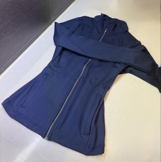 （分類：）位於 。 由 buybuybooks 提交（商品編號 1456169070，圖片 1）。簡介： 。