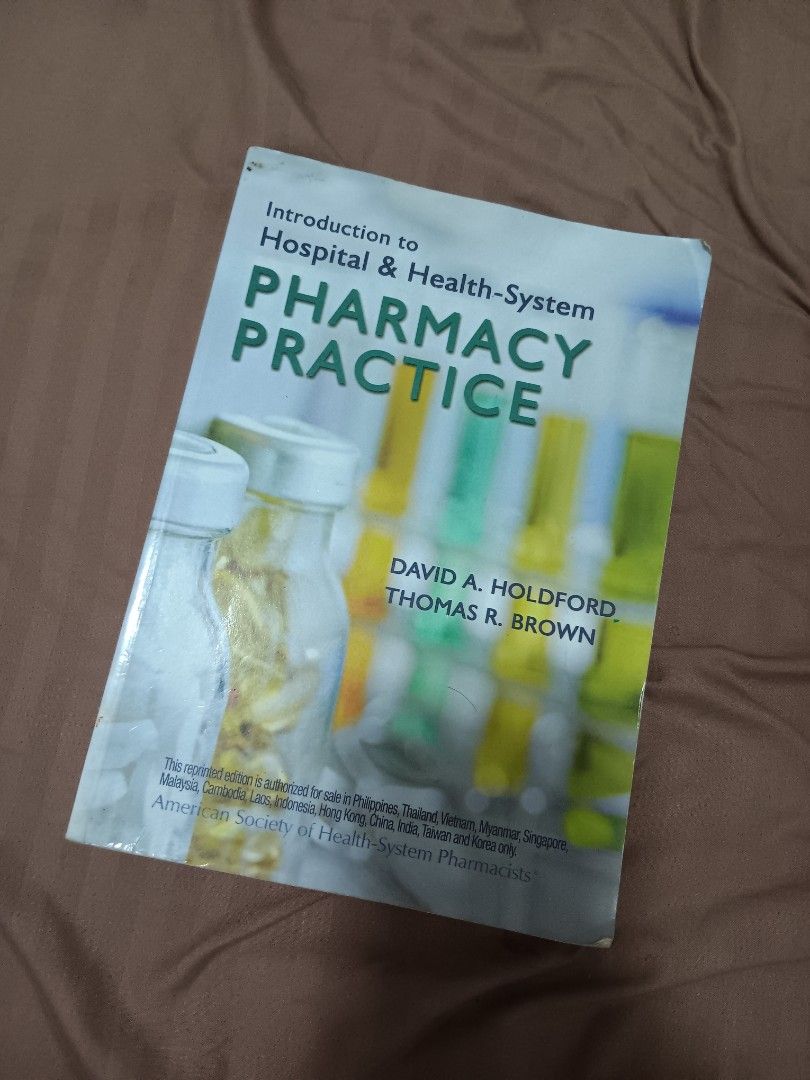 HOSPITAL PHARMACY BOOK (Category: Textbooks) located in Bacoor. Submitted by micasuzanne (Listing ID 1456120524, Image 1). Description: Has highlights (not minimal but still readable) DM if interested Sf will be shouldered by the buyer Sf thru lalamove.