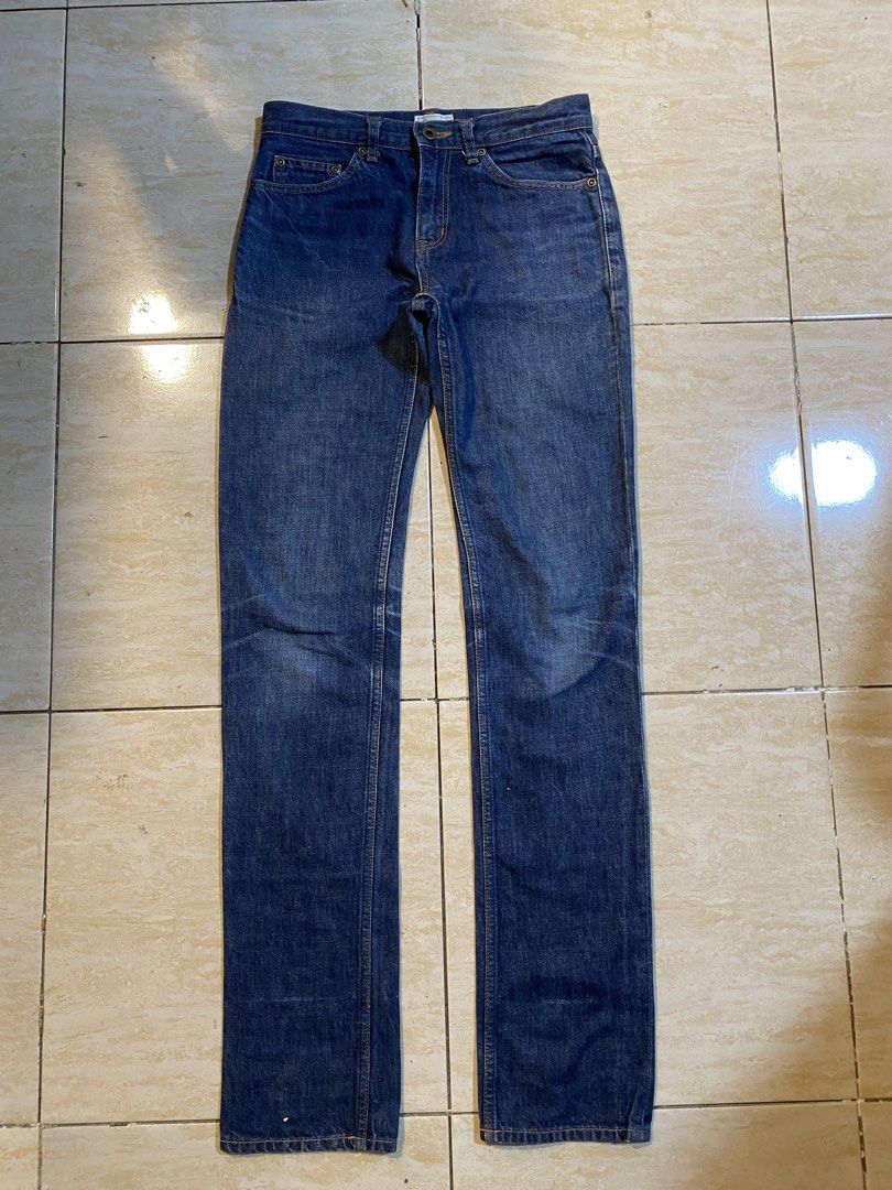 Hysteric Glamour Denim Jeans (Category: Jeans) located in Dinas. Submitted by bleeod (Listing ID 1456165427, Image 2). Description: they fit like hedi diors lol 28 waist 42.5 length 6.5 hem.