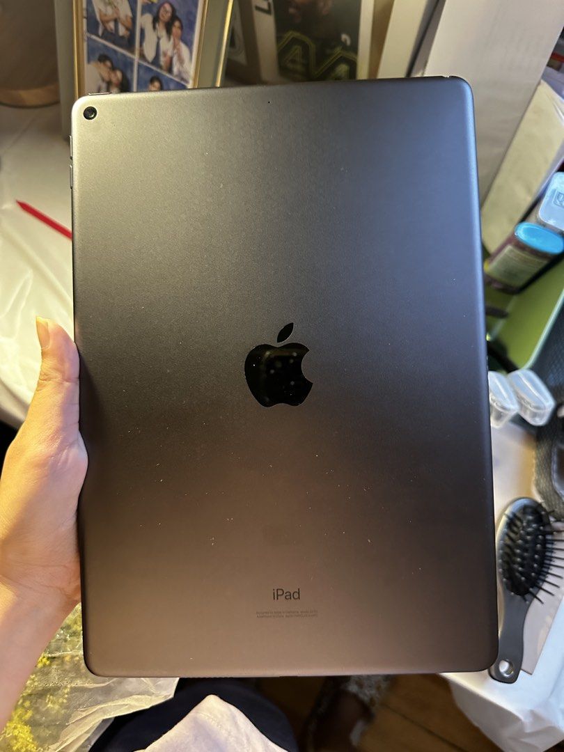 iPad Air 3rd Gen (Category: iPad) located in Manila. Submitted by daintywears (Listing ID 1456138462, Image 2). Description: inclusion: unit + box only iOS: latest 26 & up (you can update the newer versions) used this for watching, games & review lang naman, lady owned. may slight / tiny dent lang sa upper but not visible naman & few paint chips but not noticeable also. super kinis, can unli check. no other issues..
