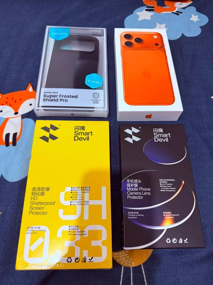 iPhone 17 Pro Max 512gb Cosmic Orange (bnew) (Category: Cases & Sleeves) located in Quezon City. Submitted by rolls1522 (Listing ID 1456120297, Image 2). Description: For Sale or Swap iPhone 17 Pro Max 512 GB (Cosmic Orange) 25 days old pa lang. August 15 lang nabili, binuksan lang for testing Complete with receipt warranty til August 2027 makinis na makinis 100% Battery Health 8 Cycle Count Openline NTC - Box - Original USB-C cable - Sim Ejector