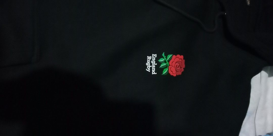jacket/hodie (Category: Coats, Jackets and Outerwear) located in Botolan. Submitted by the.crew.sells229 (Listing ID 1456158361, Image 3). Description: Official 2019 Rugby World Cup Japan x England Rugby Hoodie.