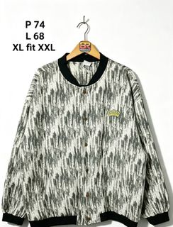 (Kategori: ) berada di . Dikirim oleh br.secondstore (ID iklan 1456189110, Gambar 1). Deskripsi: .