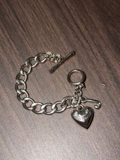 (Category: ) located in . Submitted by aheenim (Listing ID 1456172228, Image 1). Description: .