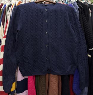 (Category: ) located in . Submitted by knitting.meow (Listing ID 1456226386, Image 1). Description: .