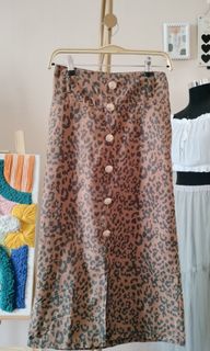 (Category: ) located in . Submitted by linenandsilk (Listing ID 1456066058, Image 1). Description: .