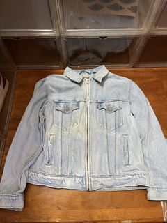 (Category: ) located in . Submitted by apuankone4884 (Listing ID 1456093295, Image 1). Description: .