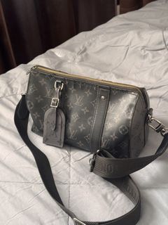 (Category: ) located in . Submitted by luxejones (Listing ID 1456058144, Image 1). Description: .