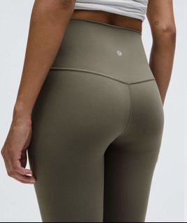 (Category: ) located in . Submitted by stylewearabouts (Listing ID 1456055497, Image 1). Description: .