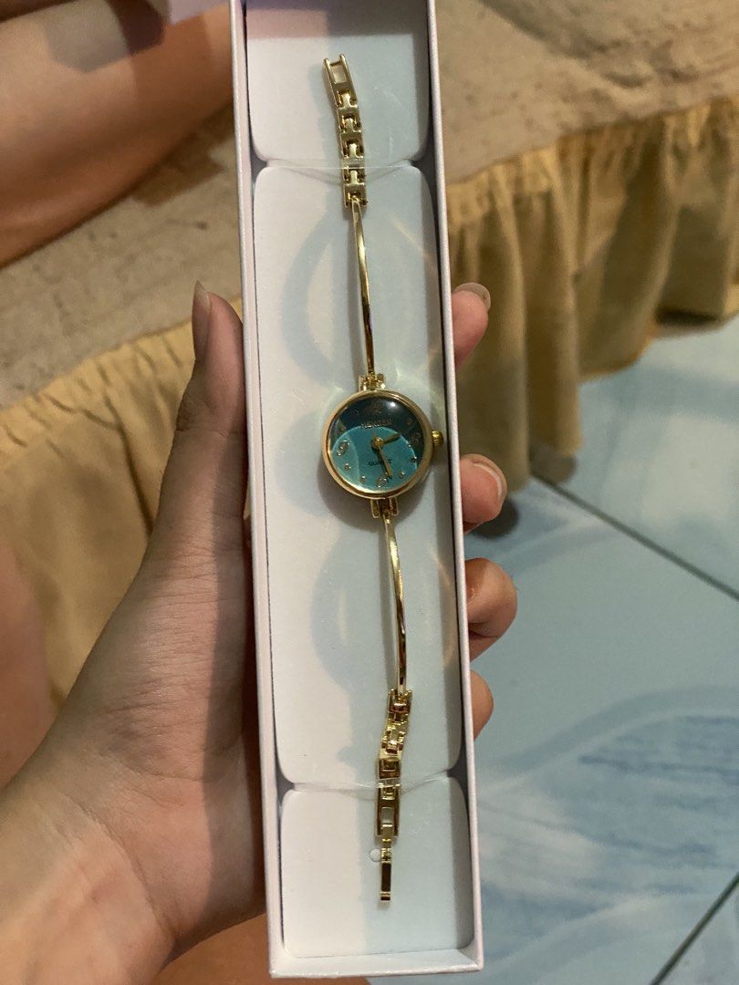 Lux watch (Category: Body Jewelry) located in Binan City. Submitted by rice_cakexyz (Listing ID 1456159808, Image 2). Description: 145 each if take all Lux watches Kayo po yung mag bobook for delivery .