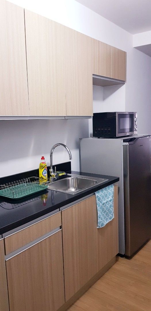 Maridien Tower 2 BGC High Street (Category: Apartments & Condos) located in General Mariano Alvarez. Submitted by bodyik (Listing ID 1456082080, Image 2). Description: For sale: The Maridien Tower 2 South High Street BGC Studio Unit 36 sqm Fully furnished 9.8m Negotiable Clean Title 09330264781.