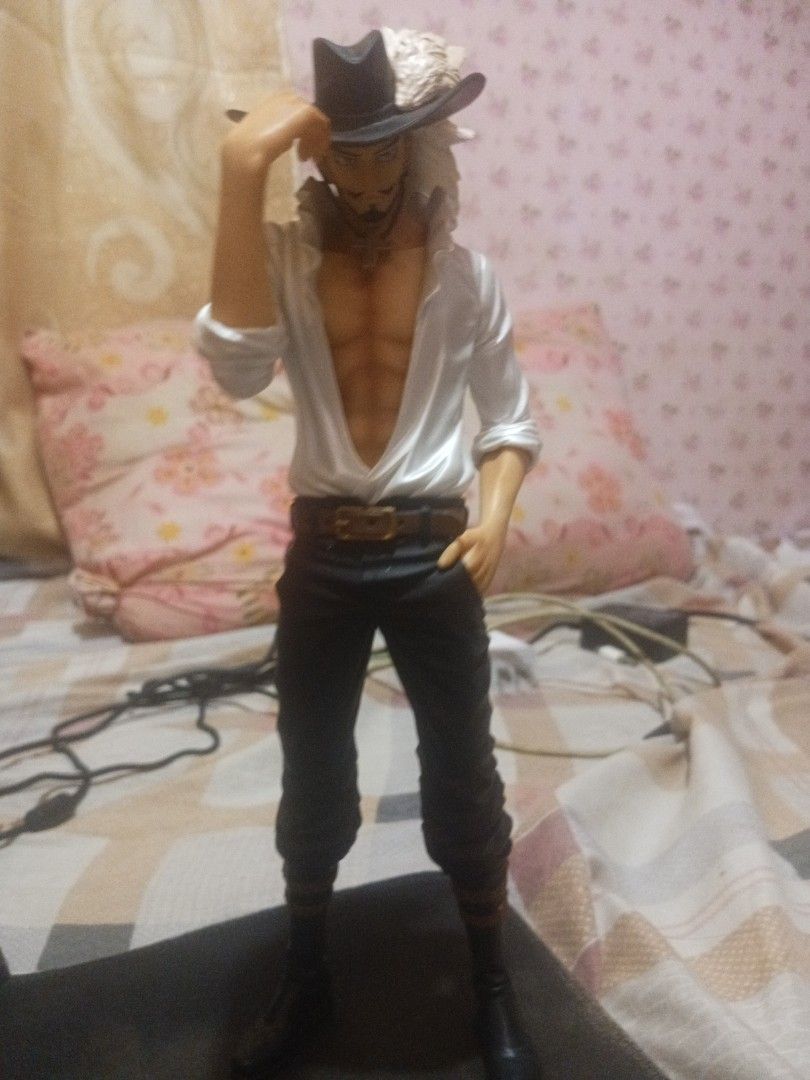 MASTER STAR PIECE IK MIHAWK (RARE) (Category: Figurines & Statues) located in Morong. Submitted by jomaraleja91880 (Listing ID 1456229330, Image 1). Description: LOOSE AS IS BUT GOOD CONDITION MISSING FS..