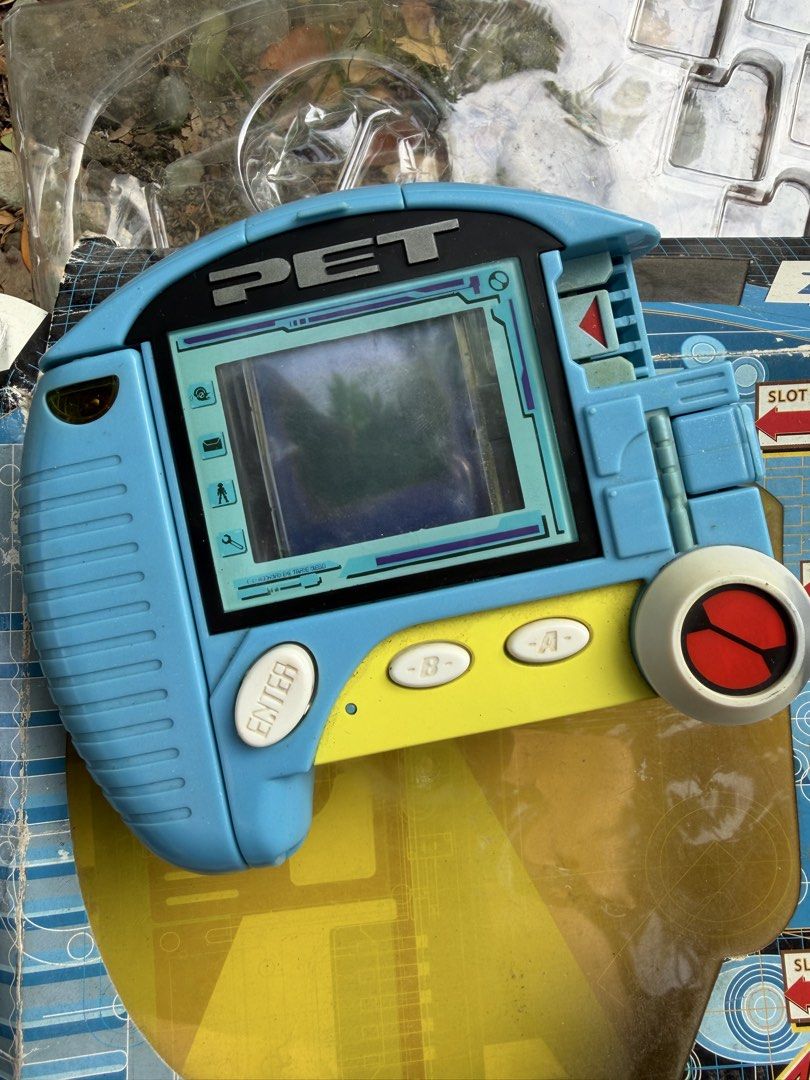 Megaman Personal Terminal PET (Category: Interactive Toys) located in Bulacan. Submitted by snoot.exchange (Listing ID 1456084085, Image 2). Description: As is basis Needs restoratio .
