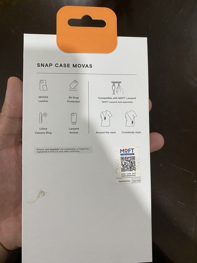 Moft case (Category: Cases & Sleeves) located in Quezon City. Submitted by kylendez (Listing ID 1456058420, Image 2). Description: Moft case for iPhone 15 pro max in good condition no issue .