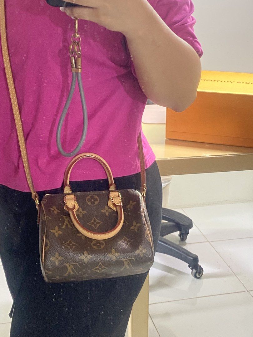 NANO SPEEDY MNG (Category: Luxury Bags & Wallets) located in Caloocan City. Submitted by snowcloudd (Listing ID 1456225757, Image 1). Description: Nano speedy mng Used - like new Complete with tag, box and paperbag.