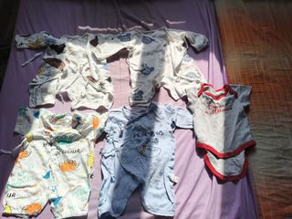 (Category: ) located in . Submitted by rrtouchprelovedcollection (Listing ID 1456132792, Image 1). Description: .