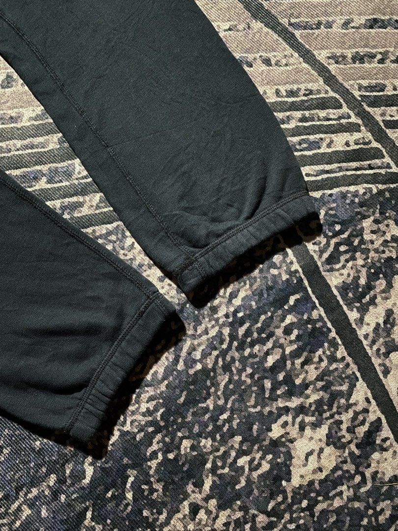 Nike Athletic Dept. Jogger pants (authentic) (Category: Joggers) located in Goa. Submitted by _rawgallery (Listing ID 1456055757, Image 2). Description: size on tag : m waist : 32 length : 39 leg open : 6.