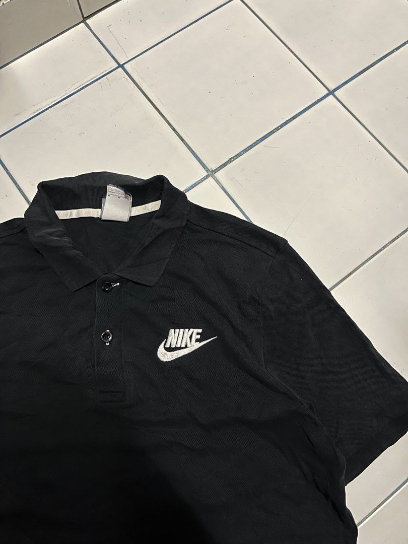 Nike polo (Category: Tshirts & Polo Shirts ) located in Calamba. Submitted by odejarneil39377 (Listing ID 1456227887, Image 2). Description: .