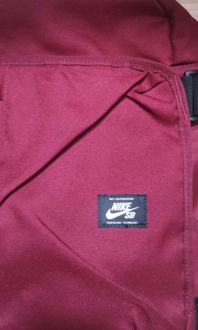 NIKE SB dark red backpack bag (Category: Backpacks) located in Baguio. Submitted by princessjhade (Listing ID 1456151888, Image 2). Description: Excellent condition Plus shipping Medium largish.