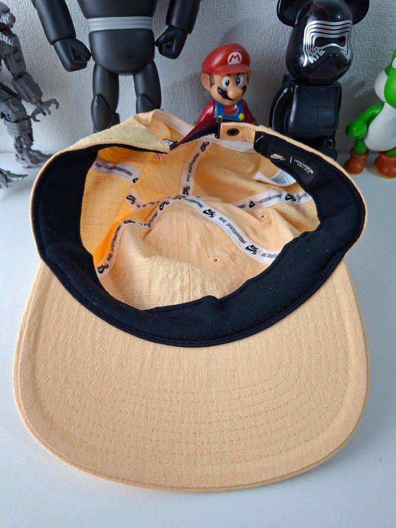 NIKE SB HERITAGE 86 SKATE FLAT BILL STRAPBACK HAT CAP - (Category: Caps & Hats) located in Cavite. Submitted by labbudds20 (Listing ID 1456164495, Image 3). Description: NIKE SB HERITAGE 86 SKATE FLAT BILL STRAPBACK HAT CAP - one size fits all excellent condition see pictures for details.