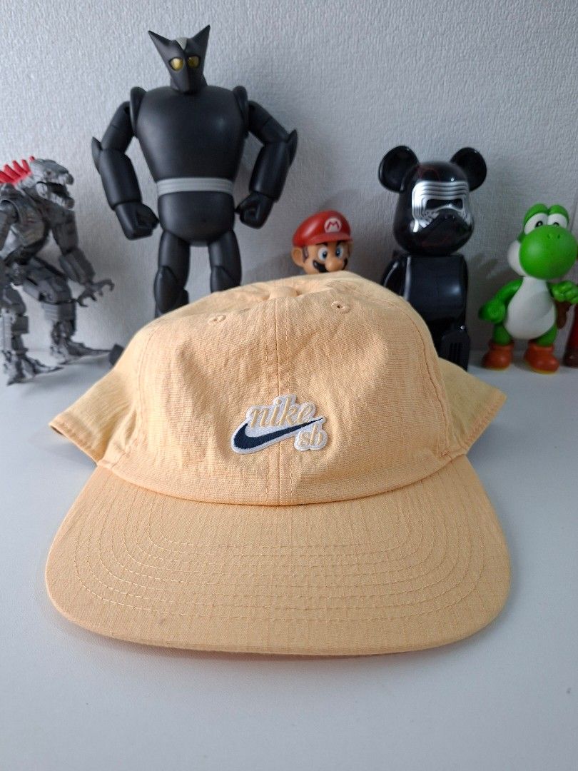 NIKE SB HERITAGE 86 SKATE FLAT BILL STRAPBACK HAT CAP - (Category: Caps & Hats) located in Cavite. Submitted by labbudds20 (Listing ID 1456164495, Image 2). Description: NIKE SB HERITAGE 86 SKATE FLAT BILL STRAPBACK HAT CAP - one size fits all excellent condition see pictures for details.