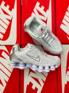 (Category: ) located in . Submitted by soledout_kicks (Listing ID 1456147930, Image 1). Description: .