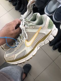 (Category: ) located in . Submitted by thriftkicks3 (Listing ID 1456096763, Image 1). Description: .