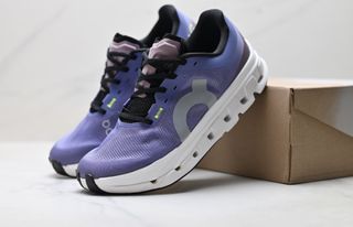 (Category: ) located in . Submitted by khai.uasneakers (Listing ID 1456148501, Image 1). Description: .