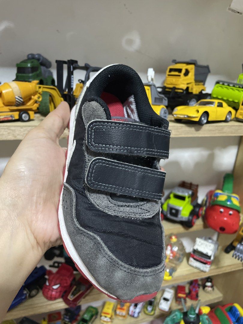 Orig nike (Category: Babies & Kids Fashion) located in Dupax Del Norte. Submitted by lysamae21 (Listing ID 1456060323, Image 3). Description: Good condition 17.5 cms.