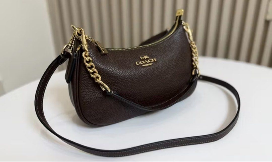 Original Coach Teri Shoulder Bag in Maple Color (Category: Luxury Bags & Wallets) located in Mabalacat. Submitted by changeeee (Listing ID 1456069382, Image 1). Description: ✨ FOR SALE: Original Coach Teri in Maple Color ✨ Brand new and 100% original Coach Teri in a beautiful Maple color 🤎 👜 Condition: Brand New 🎨 Color: Maple 🏷️ Brand: Coach ✨ Authentic & Original Perfect for everyday use or as a gift! Elegant, timeless, and easy to style wi