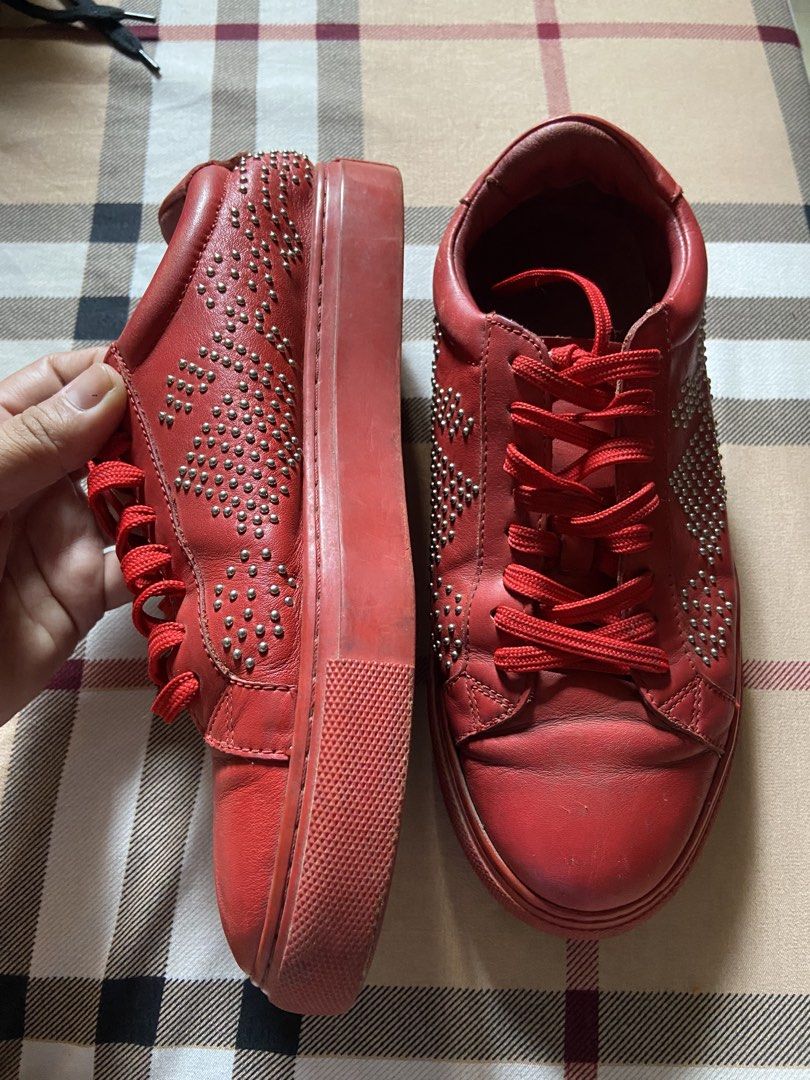 Original givenchy shoes (Category: Sneakers & Footwear) located in Calamba. Submitted by mj_sotto22 (Listing ID 1456087525, Image 2). Description: Original givenchy from japan with code like new no heel drag genuine leather .