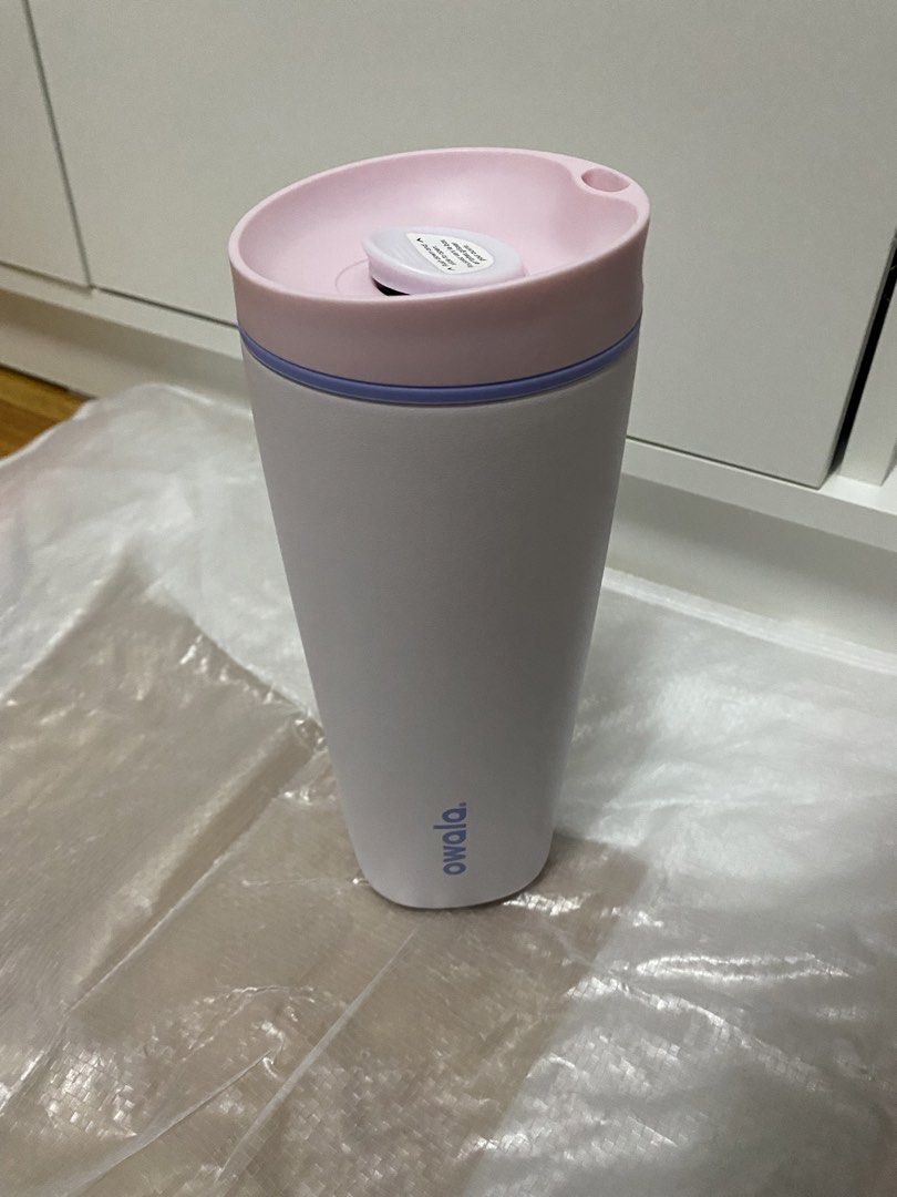 Owala Tumbler 20oz (Category: Water Bottles & Tumblers) located in Bulacan. Submitted by cloudxxi (Listing ID 1456128906, Image 2). Description: Owala 20oz Tumbler From US Twice nagamit, makinis pa Selling low ‼️ .
