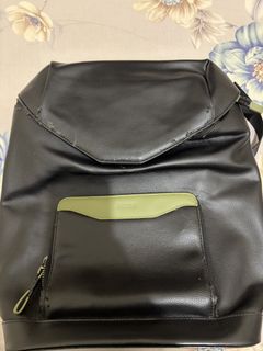 (Kategori: ) berada di . Dikirim oleh dearfindsbysonya (ID iklan 1456214402, Gambar 1). Deskripsi: .
