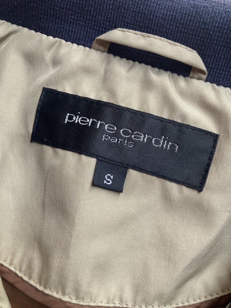 Pierre Cardin London Harrington (Category: Coats, Jackets and Outerwear) located in Davao. Submitted by lcavan (Listing ID 1456158520, Image 3). Description: Dimensions (check slides) Condition: 10/10 - like new Issue/s: none Mine: 500 + sf Color may vary due to lighting MOP: Gcash, GoTyme Courier: J&T 1 day reservation only Strictly no cancellation No return, no exchange.