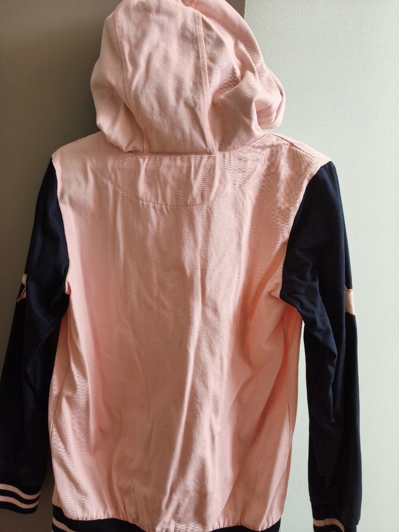 Pink button jacket (Category: Coats, Jackets and Outerwear) located in Singapore. Submitted by mcflurry1234 (Listing ID 1456070821, Image 2). Description: bust 40cm length 61cm sleeve 54cm shoulder 41cm .