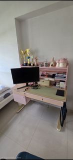 (Category: ) located in . Submitted by mummycove (Listing ID 1456229757, Image 1). Description: .