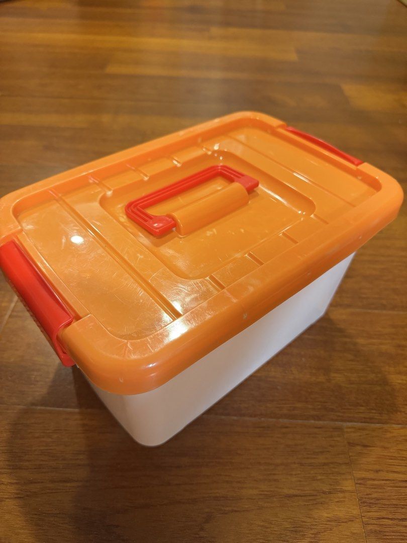 Plastic storage box (Category: Storage Boxes & Baskets) located in Quezon City. Submitted by lrski (Listing ID 1456155638, Image 1). Description: L - 9 inches w - 5.5 inches H - 6 inches.