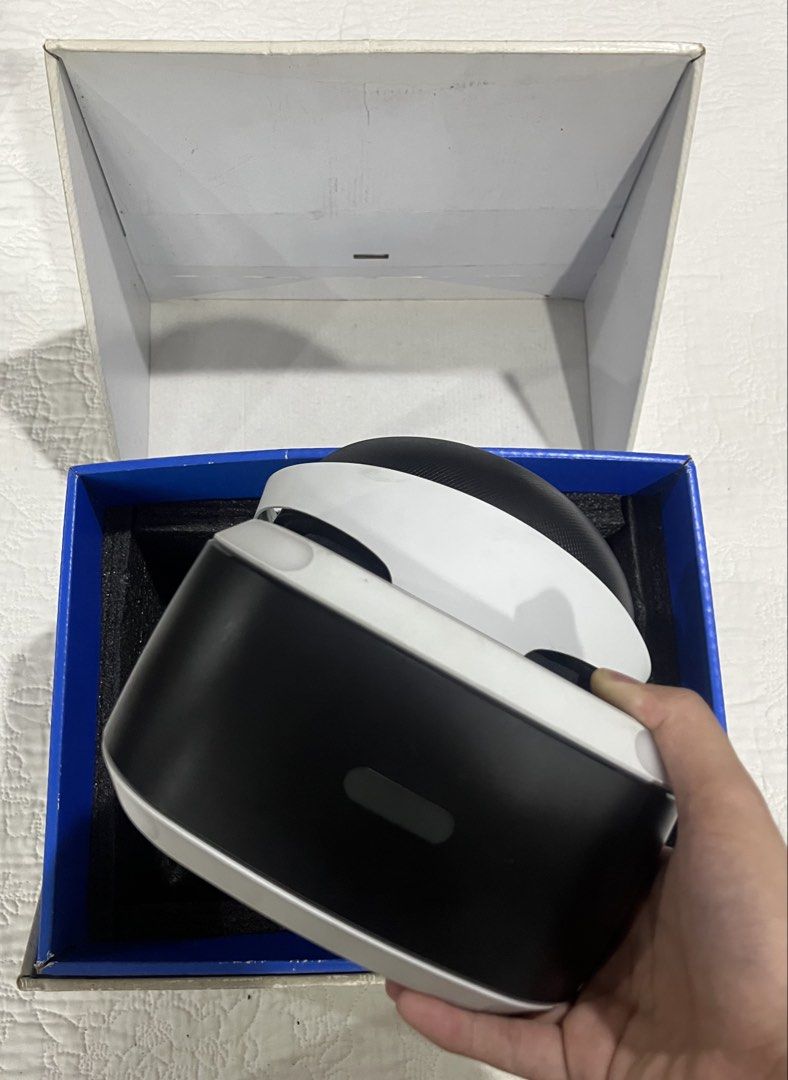 COMPLETE WIRES PSVR1 + Processor Unit w/ 2 PSVR GAMES (Category: PlayStation) located in Manila. Submitted by skt0s (Listing ID 1449734523, Image 3). Description: Complete Wires & Processor Unit VR Headset Lens Scratch Free & Clear PSVR Compatible Games - Rick and Morty Virtual Rick-Ality PlayStation VR Worlds .
