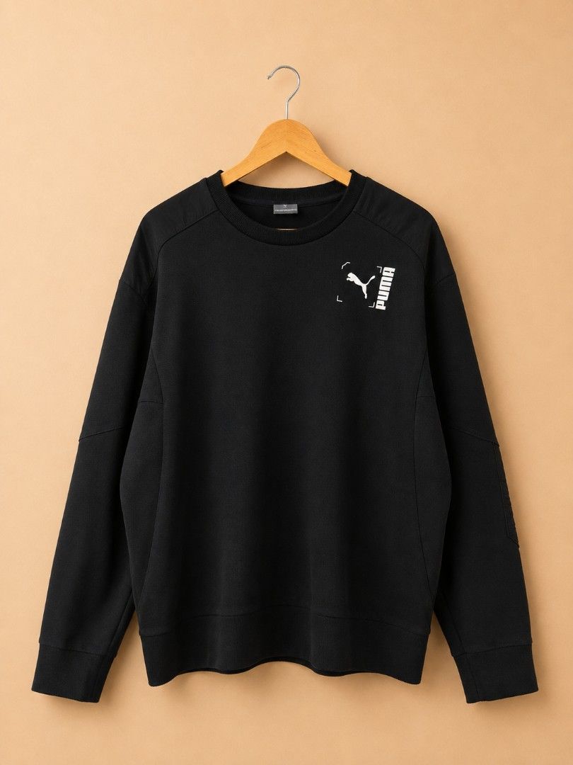 Puma Black Crewneck Sweatshirt Size M (Category: Coats, Jackets and Outerwear) located in Iloilo. Submitted by minemo216 (Listing ID 1456097673, Image 1). Description: L 26 x W 22 - Brand: Puma - Color: Black - Size: M (fits Asia M) - Style: Crewneck, Long sleeves - Features: Puma logo graphic on chest - Origin: Made in China - Best for: Casual wear.