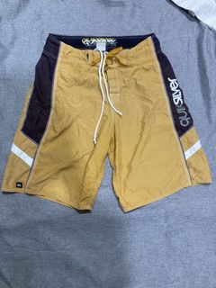 (Category: ) located in . Submitted by deensthrifting (Listing ID 1456067772, Image 1). Description: .