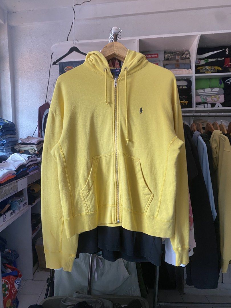 ralph lauren zip up hoodie (Category: Coats, Jackets and Outerwear) located in Calamba. Submitted by odejarneil39377 (Listing ID 1456227830, Image 1). Description: .